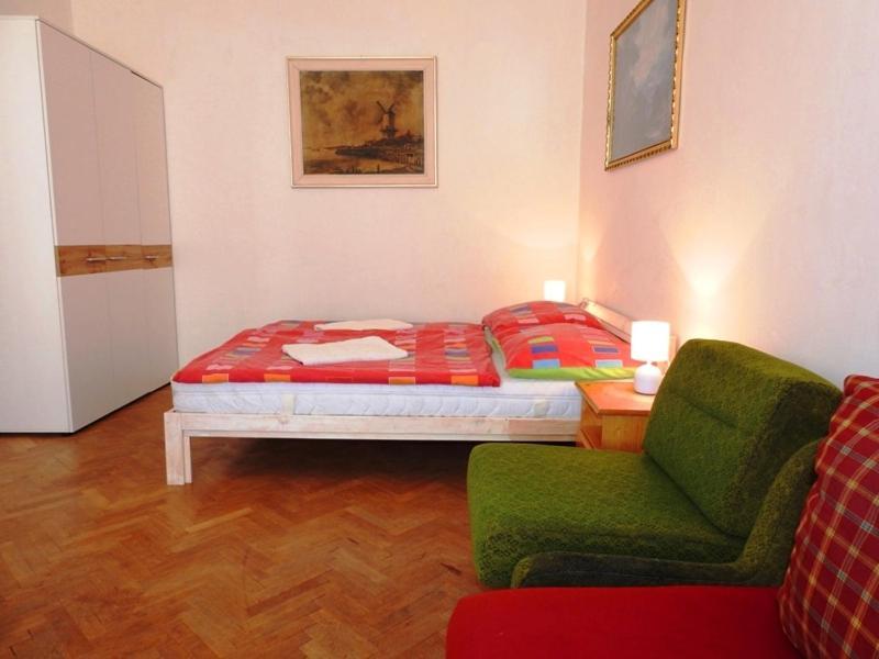 Havelska 10 * Praga